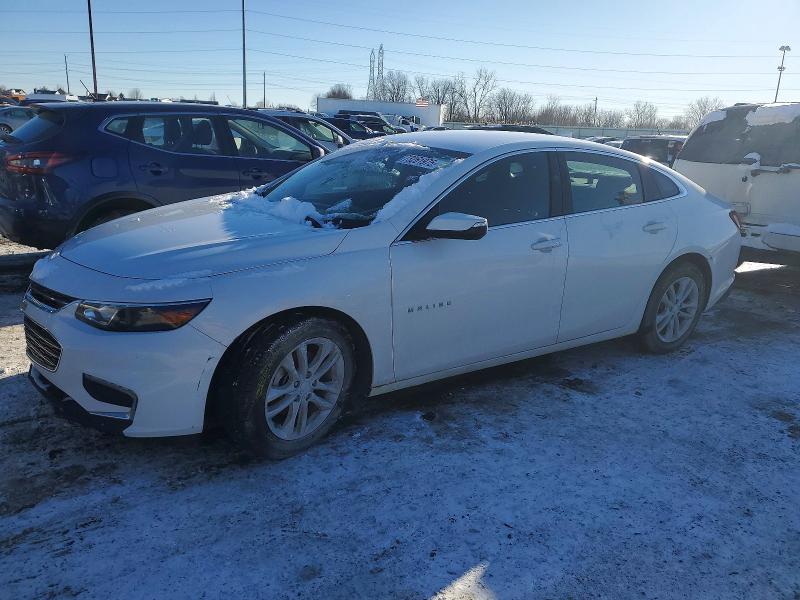 2018 CHEVROLET MALIBU — VIN 1G1ZD5STXJF235366