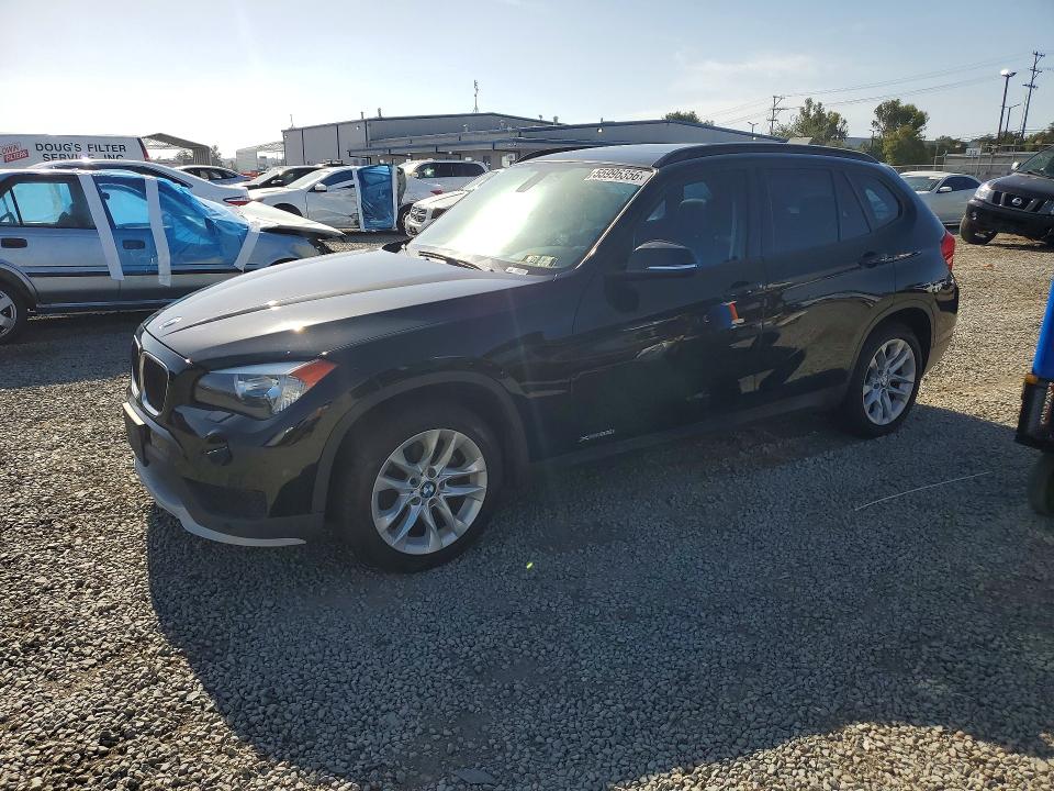 2015 BMW X1 — VIN WBAVL1C51FVY37360