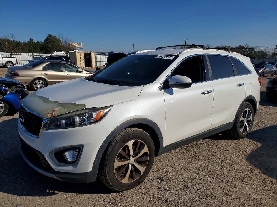 2016 KIA SORENTO EX — VIN 5XYPH4A52GG148681