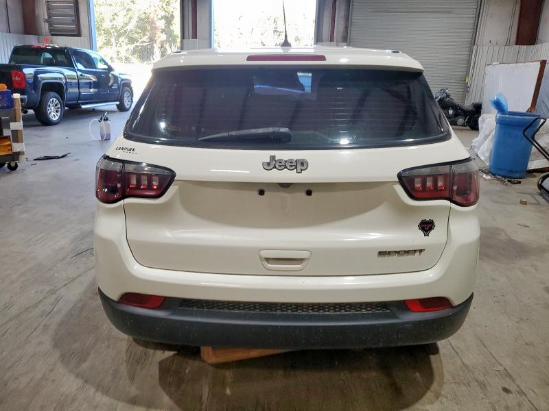 3C4NJCAB7JT181056