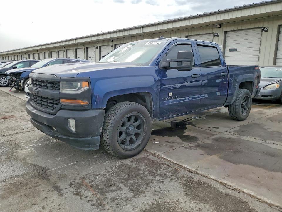 2016 CHEVROLET SILVERADO — VIN 3GCUKREC6GG270827