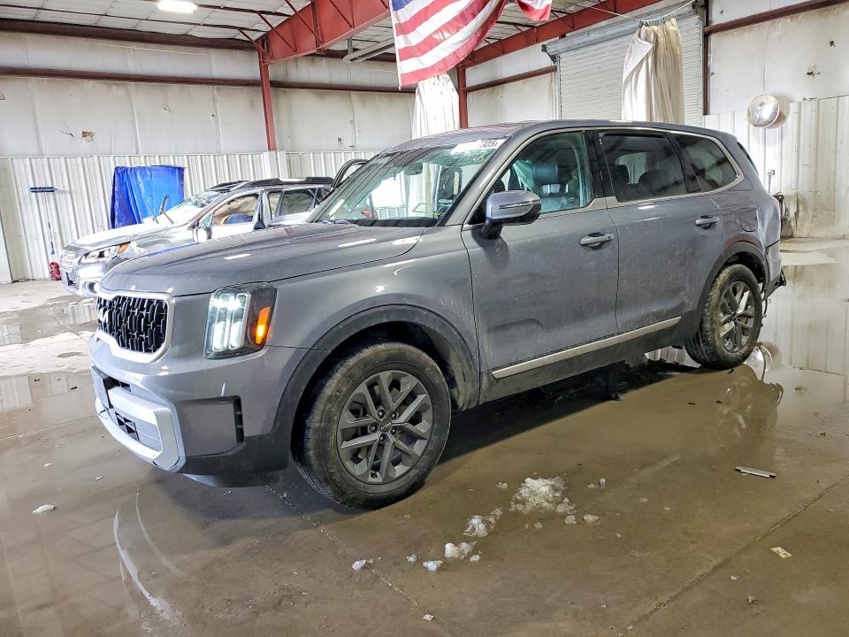 2023 KIA TELLURIDE — VIN 5XYP2DGC7PG333221