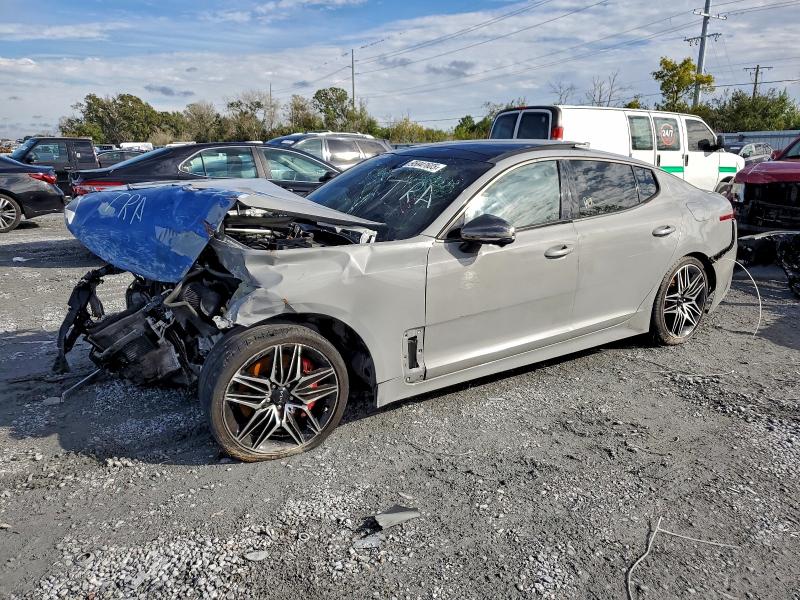 2022 KIA STINGER GT — VIN KNAE55LC4N6104972