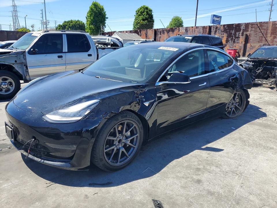 2018 TESLA MODEL 3 — VIN 5YJ3E1EA5JF098774