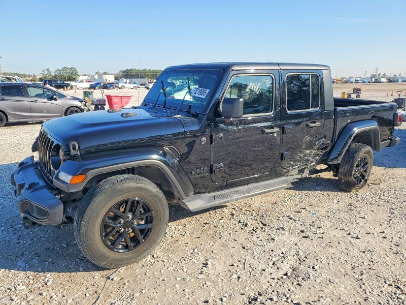 2022 JEEP GLADIATOR — VIN 1C6HJTAG5NL158652