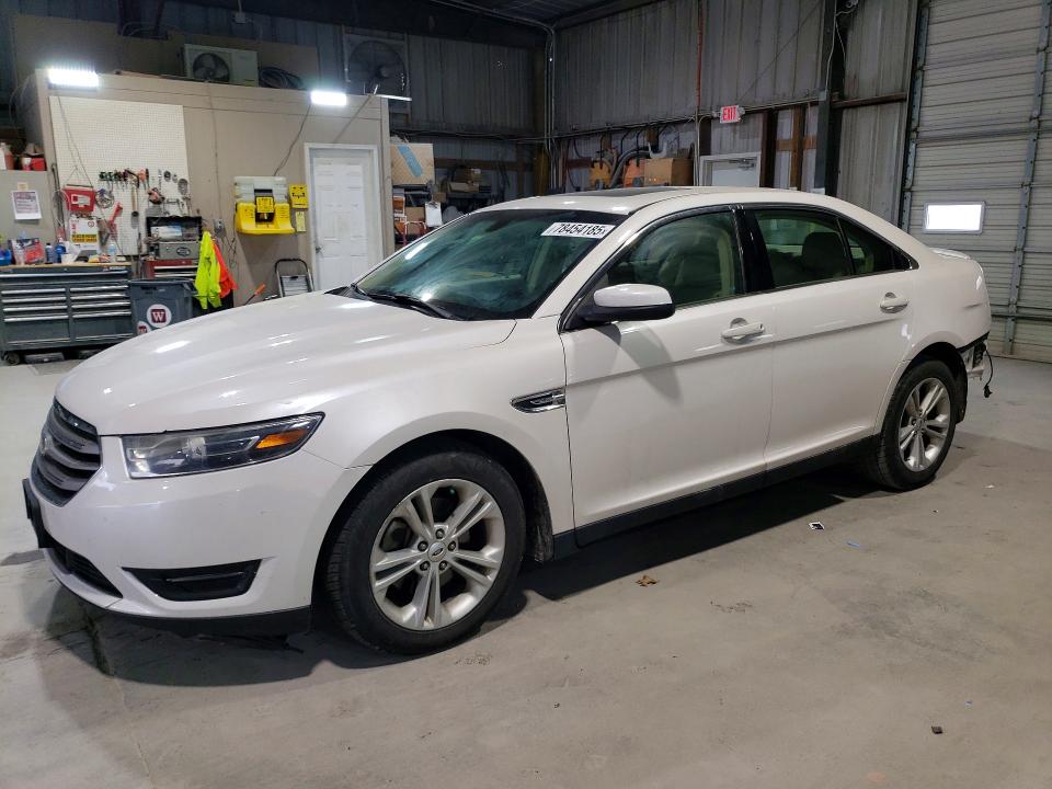 2015 FORD TAURUS — VIN 1FAHP2E88FG181797