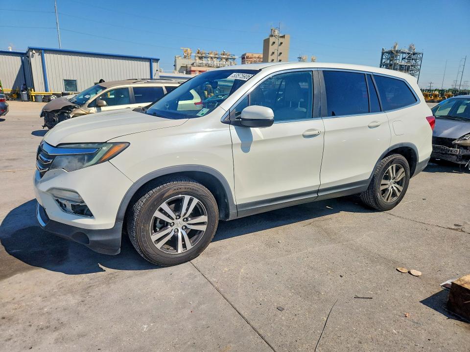 2016 HONDA PILOT — VIN 5FNYF5H54GB032413
