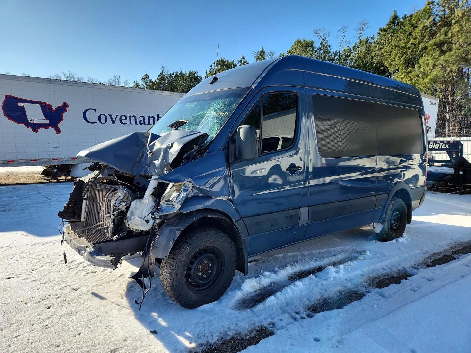 2018 MERCEDES-BENZ SPRINTER — VIN WD3PE7CD9JP644882