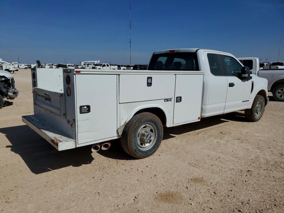 1FD7X3ET8HEE35986