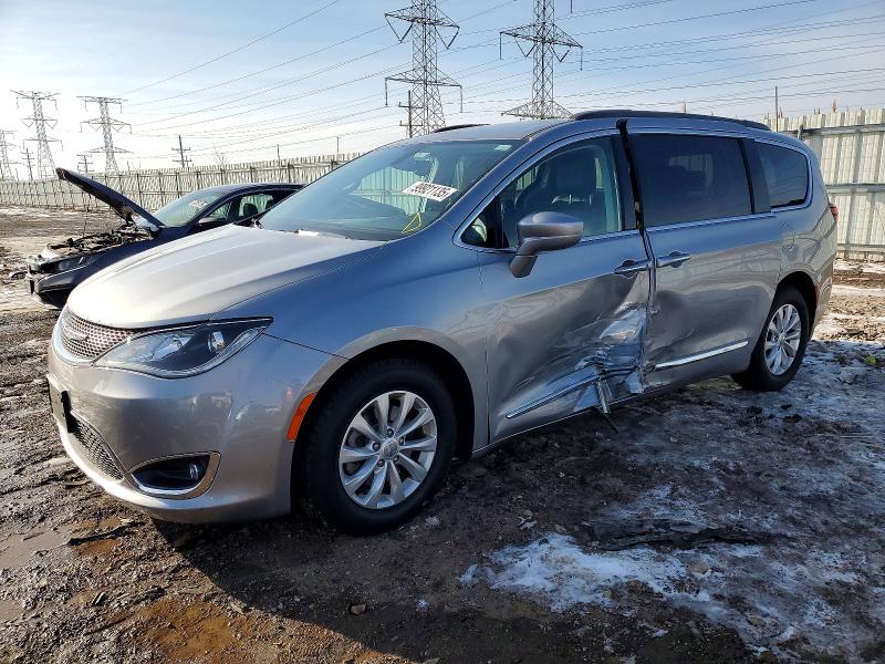 2017 CHRYSLER PACIFICA T — VIN 2C4RC1BG1HR795270