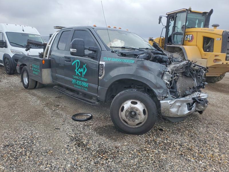 2019 FORD F350 — VIN 1FD8X3G67KED56831