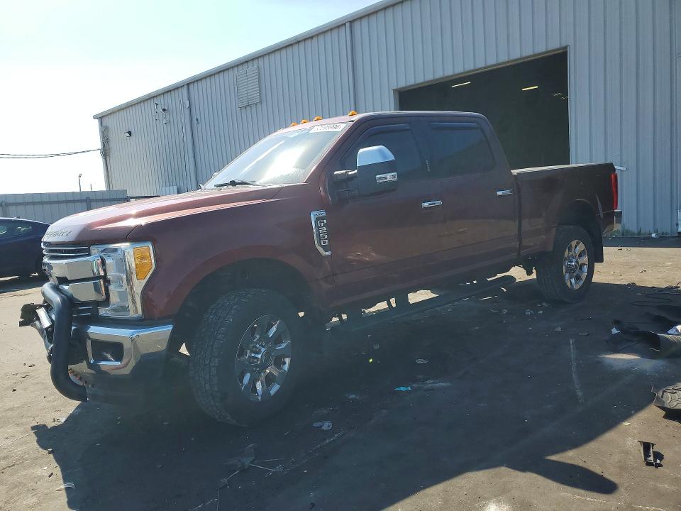 2017 FORD F250 — VIN 1FT7W2BT1HEE91936