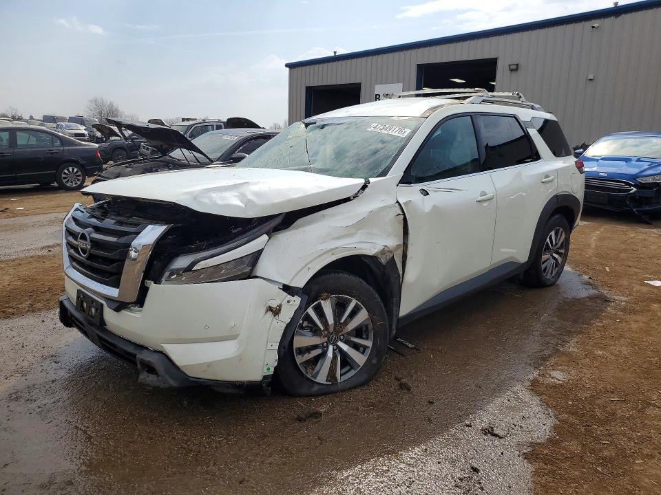2024 NISSAN PATHFINDER — VIN 5N1DR3CC2RC240365