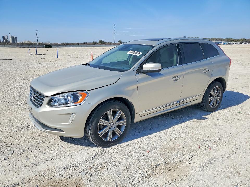 2017 VOLVO XC60 — VIN YV449MRU1H2017438
