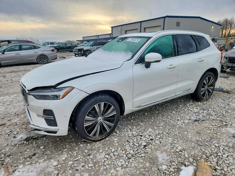 2023 VOLVO XC60 — VIN YV4L12RN8P1354113