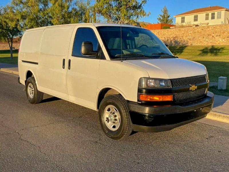 2020 CHEVROLET EXPRESS G2500 — VIN 1GCWGAFG4L1252879