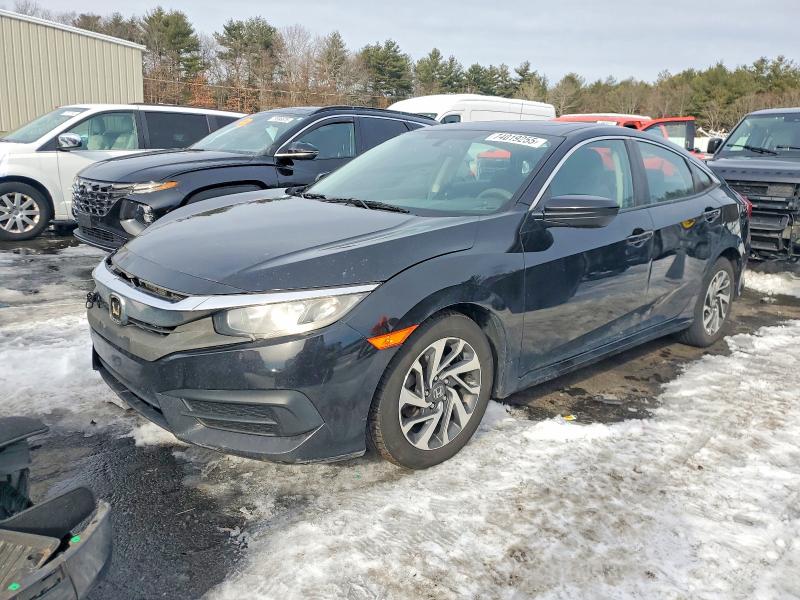 2018 HONDA CIVIC — VIN 19XFC2F72JE021782