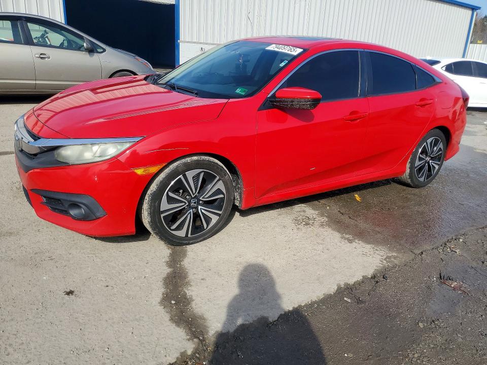 2016 HONDA CIVIC — VIN 2HGFC1F3XGH641723