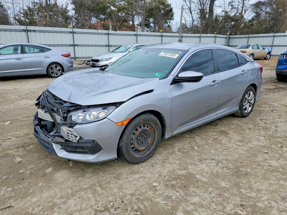 2017 HONDA CIVIC — VIN 2HGFC2F53HH556232