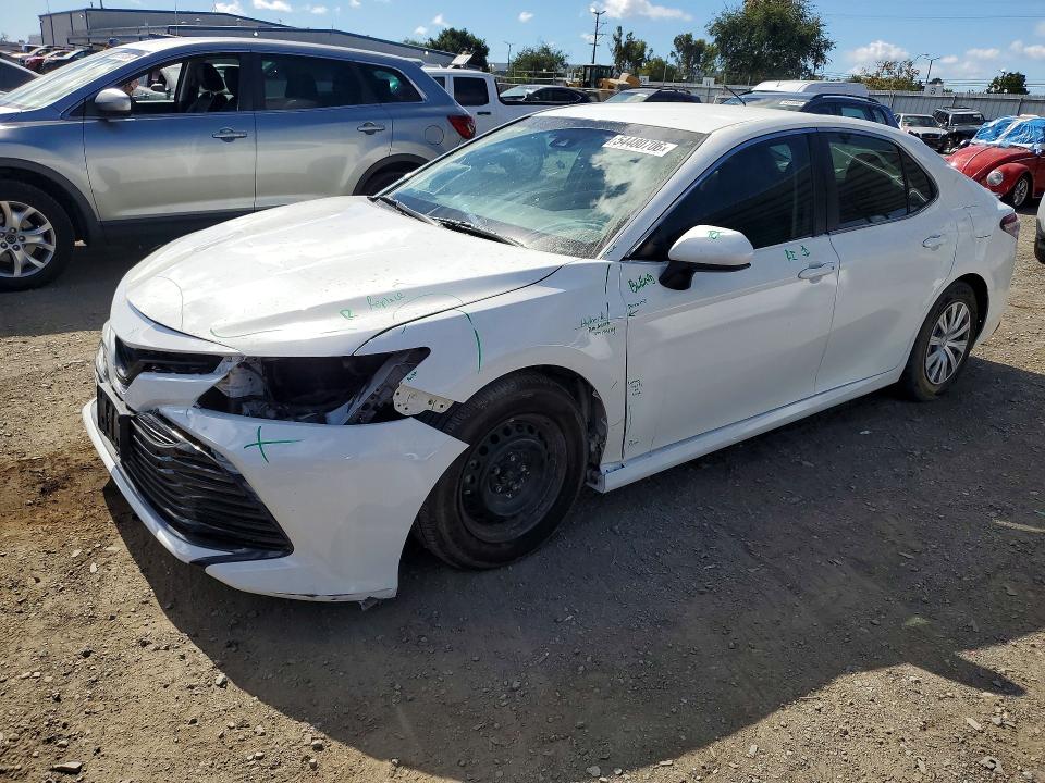 2018 TOYOTA CAMRY — VIN 4T1B31HK1JU501173