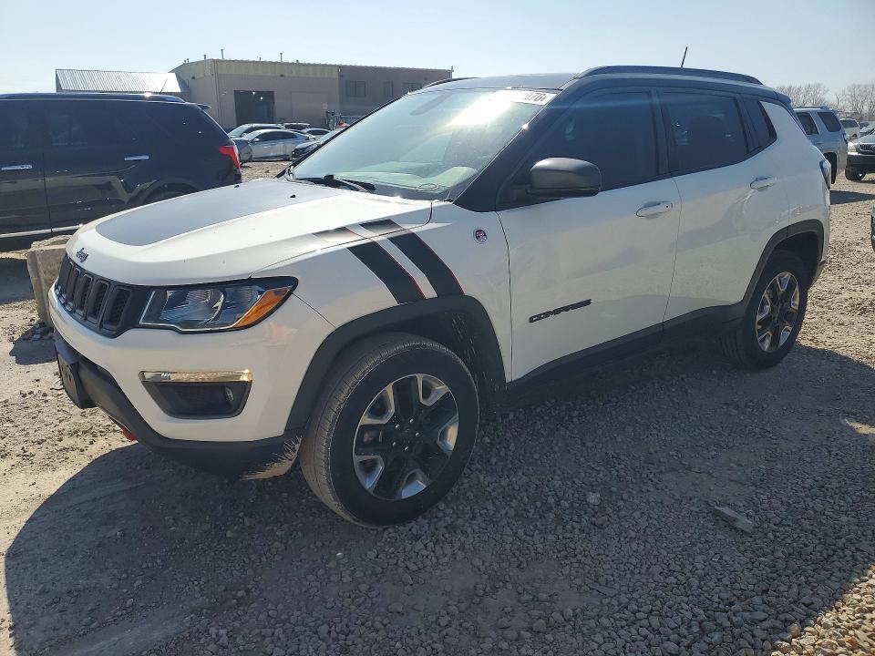 2018 JEEP COMPASS — VIN 3C4NJDDB4JT163261