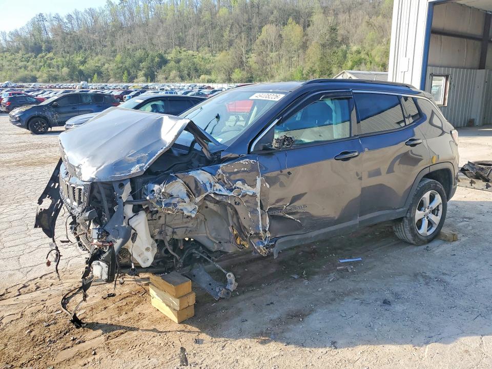 2018 JEEP COMPASS — VIN 3C4NJDBB4JT359705