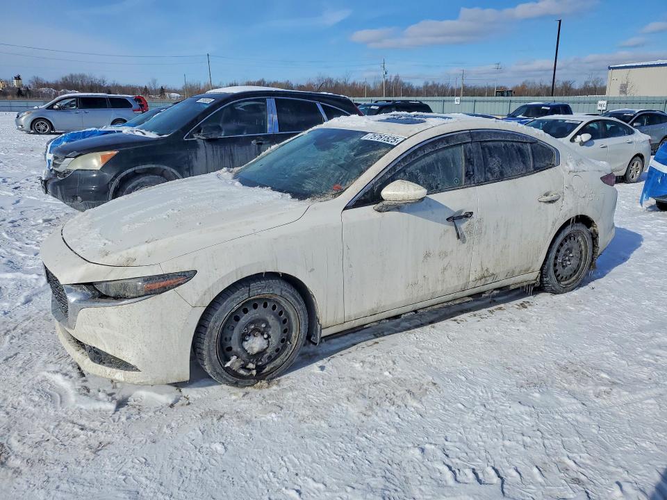 2021 MAZDA 3 — VIN JM1BPBDL3M1317601