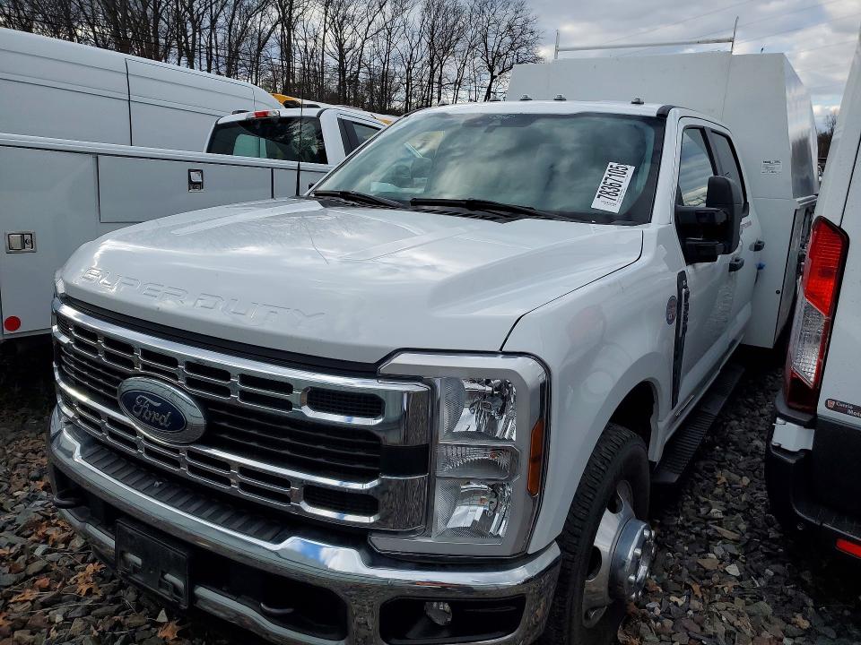 2024 FORD F350 — VIN 1FD8W3GT3REE68304