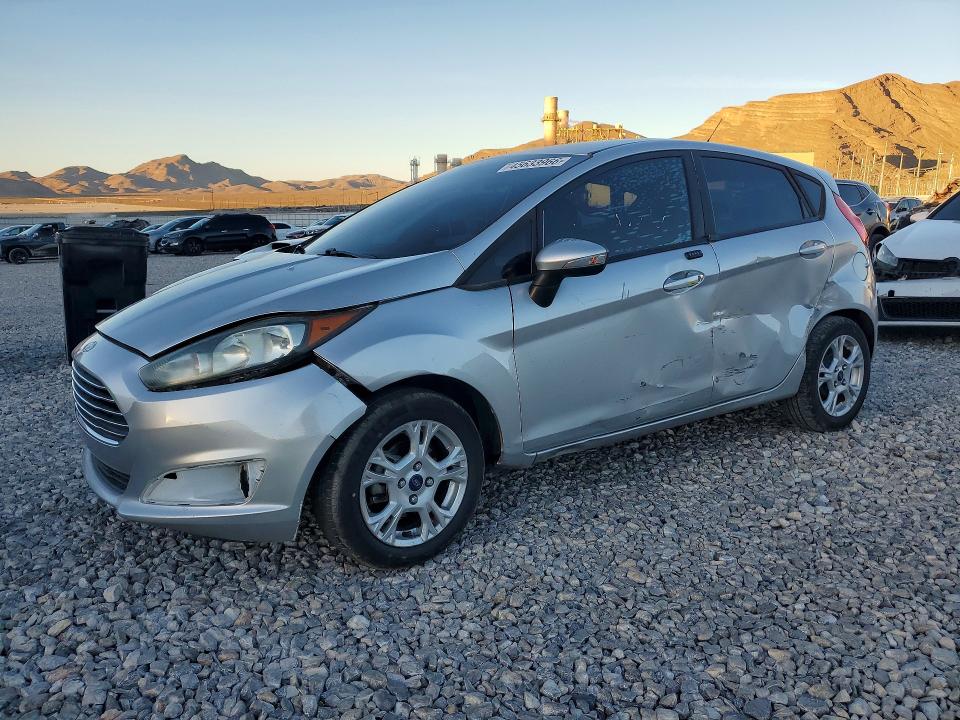 2015 FORD FIESTA — VIN 3FADP4EJ1FM172409