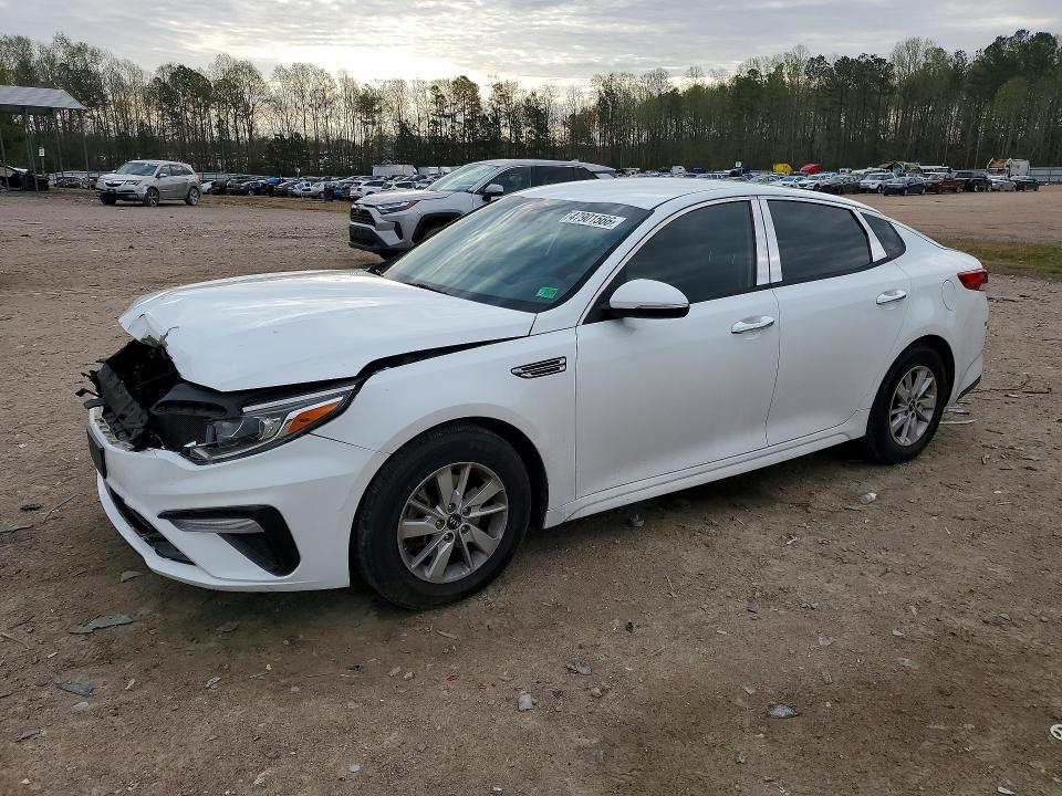 2019 KIA OPTIMA — VIN 5XXGT4L39KG278318