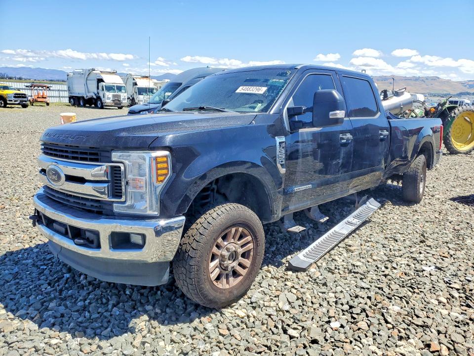 2018 FORD F350 — VIN 1FT8W3BT2JEB45507