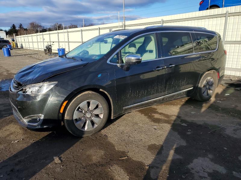2019 CHRYSLER PACIFICA H — VIN 2C4RC1N7XKR577718