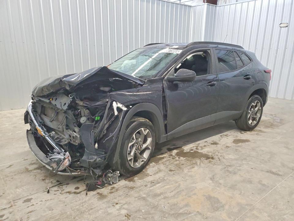 2025 CHEVROLET TRAX — VIN KL77LHEP5SC255476