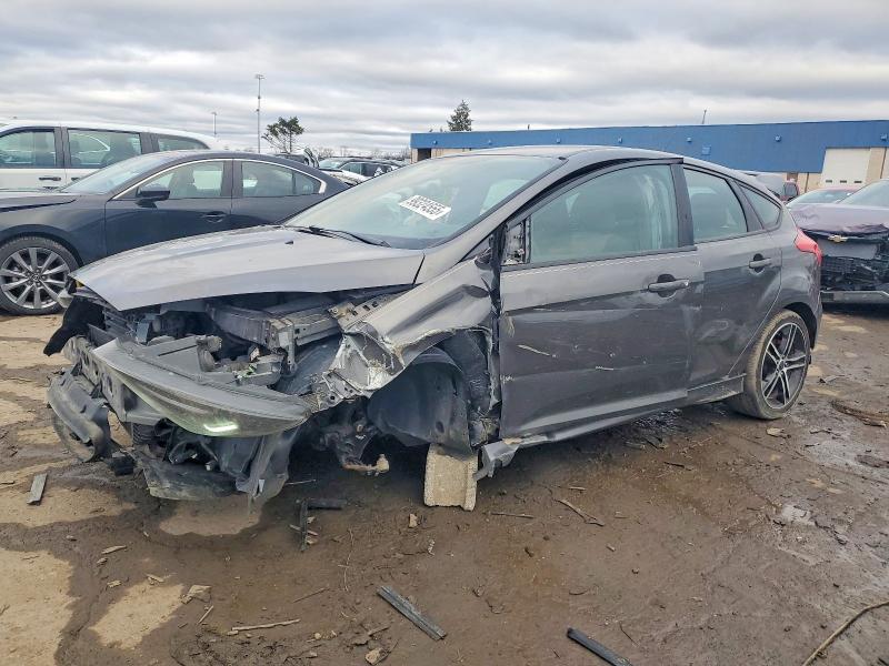 2016 FORD FOCUS — VIN 1FADP3L91GL202613