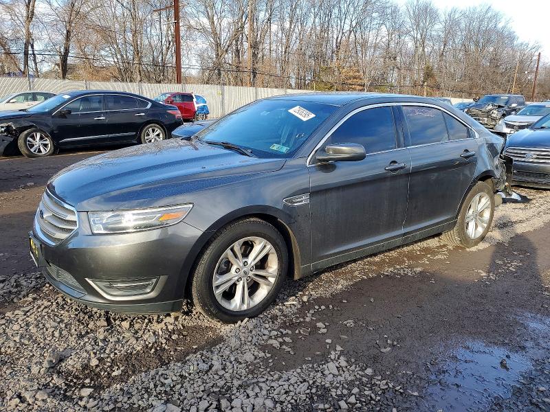 2017 FORD TAURUS — VIN 1FAHP2H81HG130480