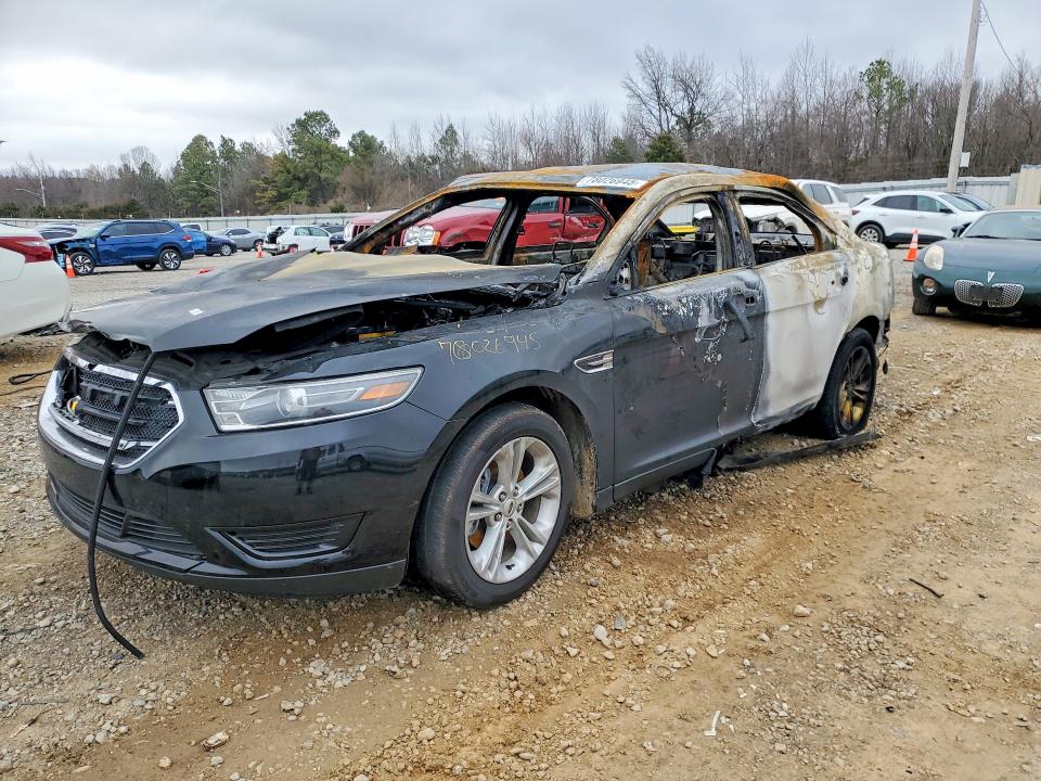 2018 FORD TAURUS — VIN 1FAHP2D83JG125681