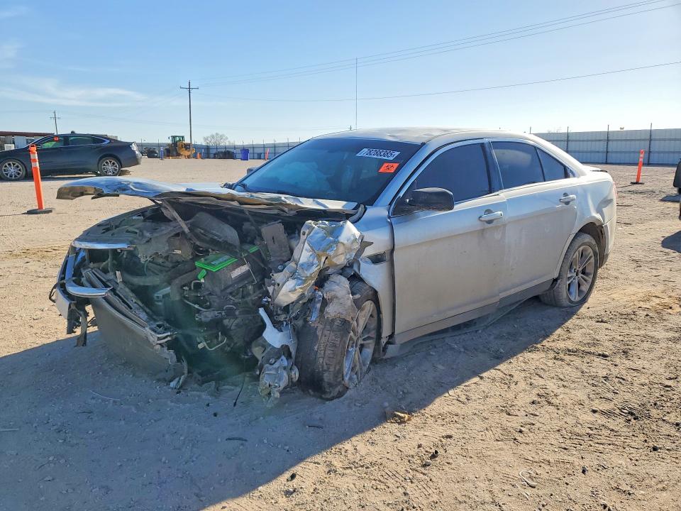2017 FORD TAURUS — VIN 1FAHP2D82HG117212