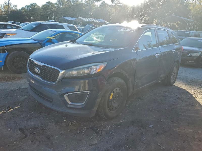 2016 KIA SORENTO LX — VIN 5XYPG4A30GG168834