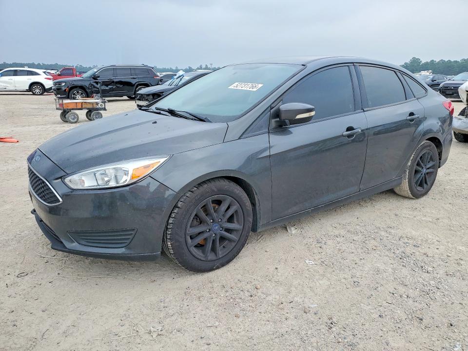 2017 FORD FOCUS — VIN 1FADP3F28HL297414