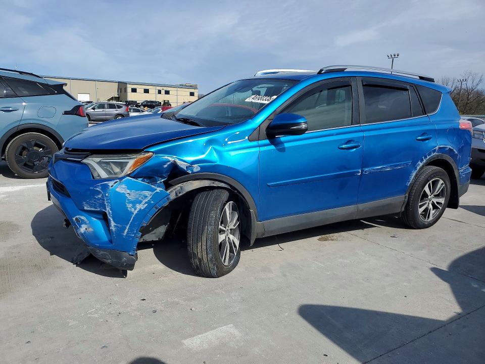2017 TOYOTA RAV4 — VIN JTMRFREV4HJ706893