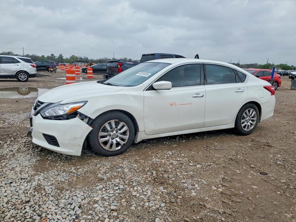 2017 NISSAN ALTIMA — VIN 1N4AL3APXHN311089