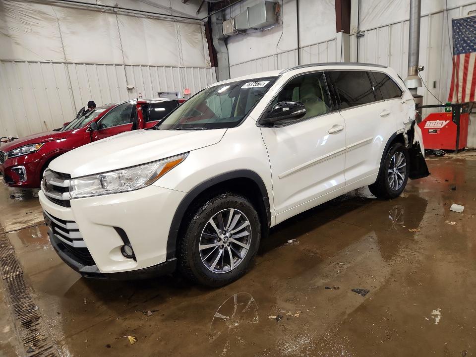 2018 TOYOTA HIGHLANDER — VIN 5TDJZRFH6JS835269