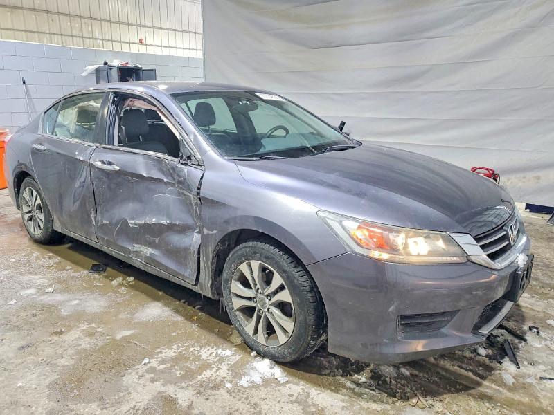 2015 HONDA ACCORD — VIN 1HGCR2F33FA193667