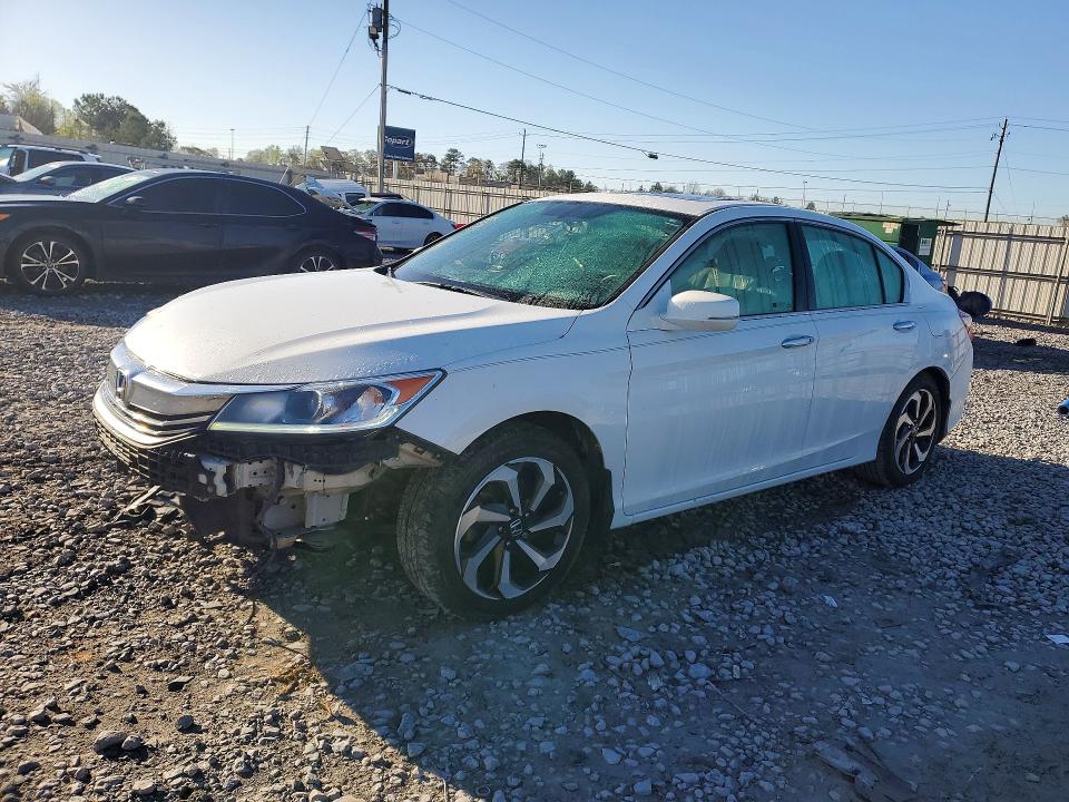 2017 HONDA ACCORD — VIN 1HGCR3F89HA034026