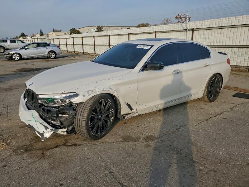2017 BMW 540 XI — VIN WBAJE7C37HG890064