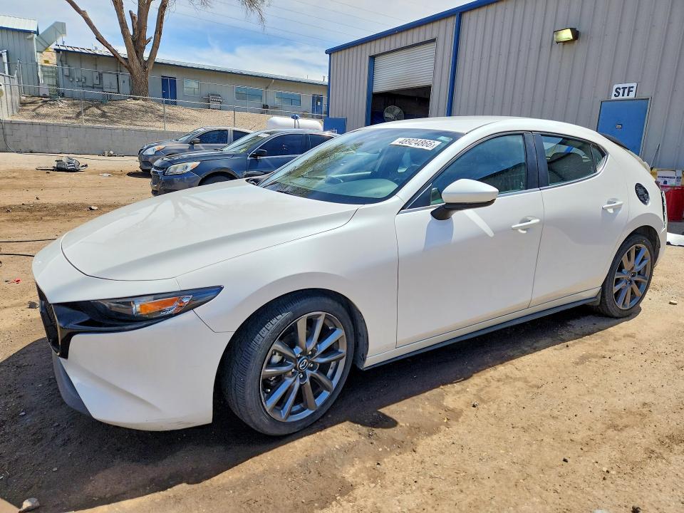 2021 MAZDA 3 — VIN JM1BPAKL5M1321761