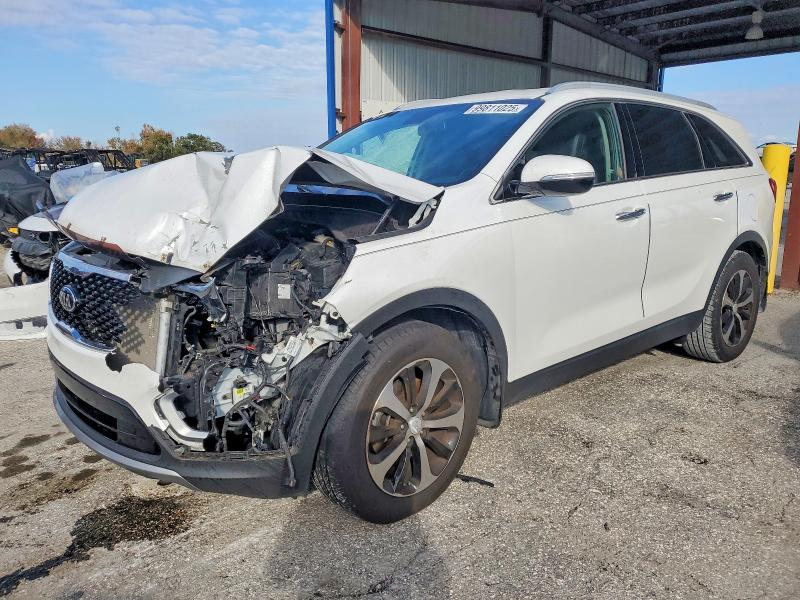 2017 KIA SORENTO EX — VIN 5XYPH4A56HG330661