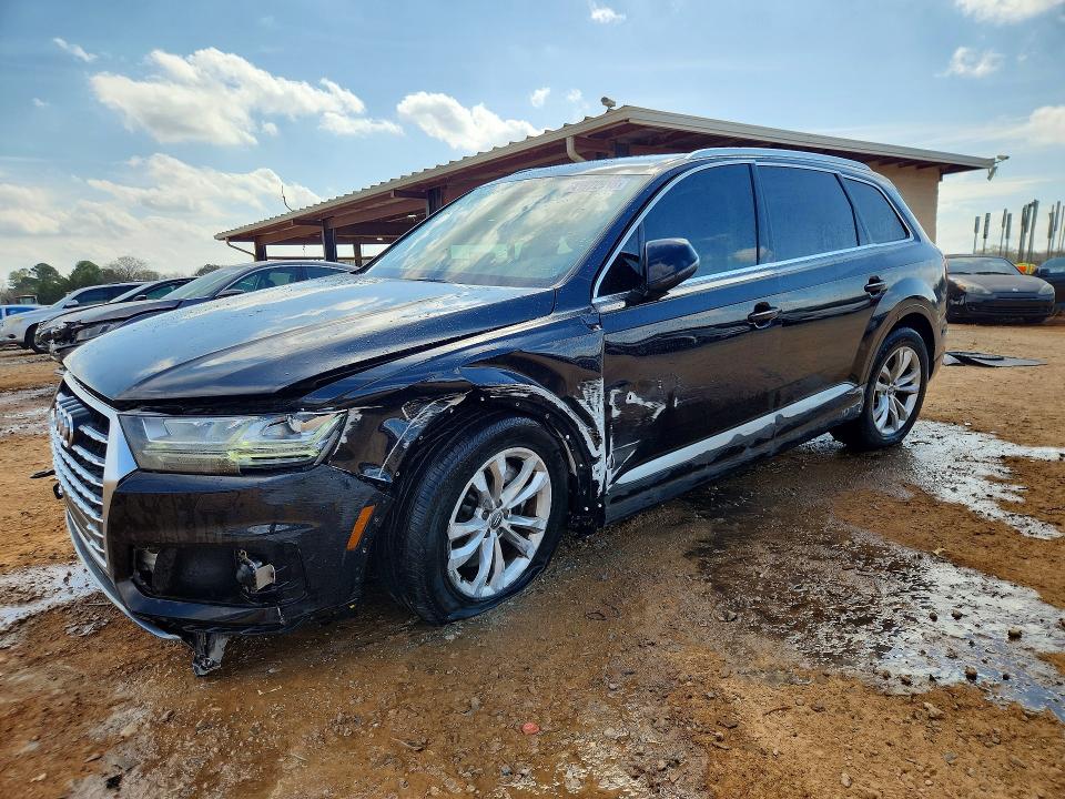 2018 AUDI Q7 — VIN WA1LABF70JD007786