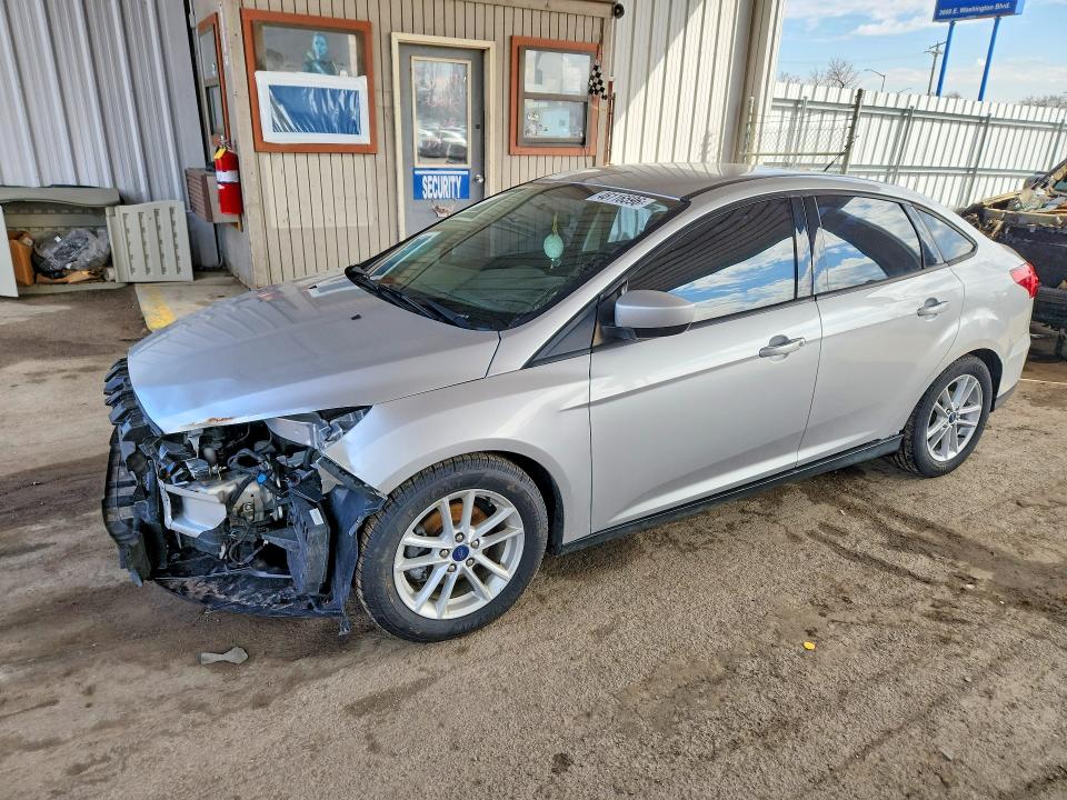 2018 FORD FOCUS — VIN 1FADP3F26JL289057