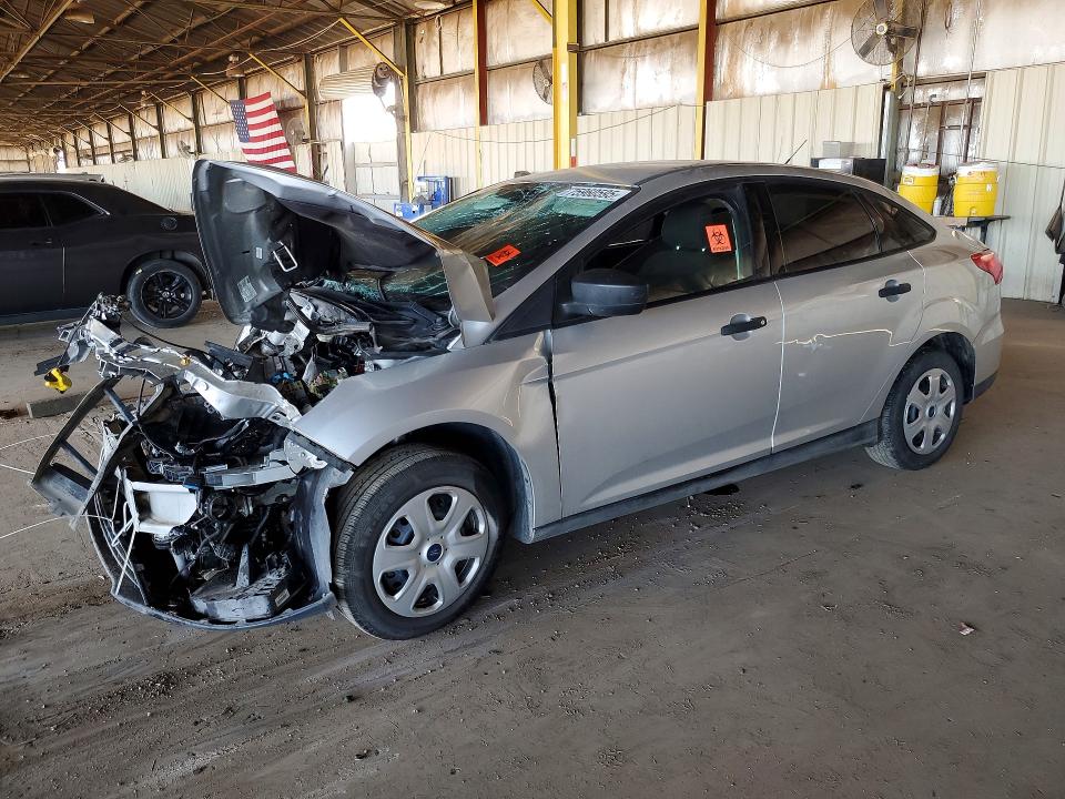 2017 FORD FOCUS — VIN 1FADP3E26HL230747